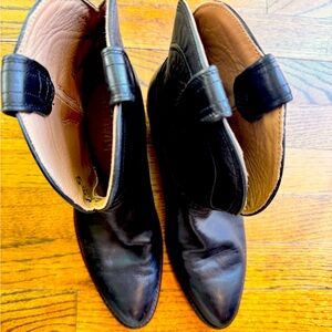 Tecovas black ankle short booties